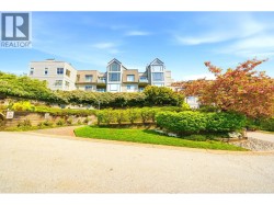 304 48 RICHMOND STREET New Westminster, BC V3L 5P4