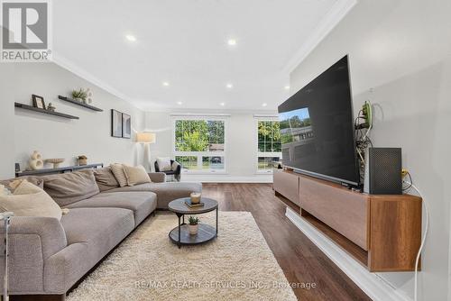 3469 Caplan Crescent, Burlington, ON 