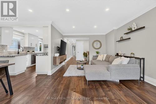 3469 Caplan Crescent, Burlington, ON 