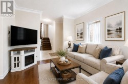 5 LIDDYCOAT LANE Hamilton, ON L9G 0A7