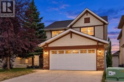 224 Panamount View NW  Calgary, AB T3K 6H8