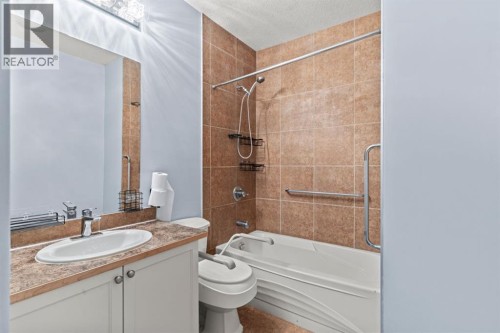 224 Panamount View Nw, Calgary, AB 