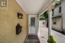 4 Avon Lane, Ottawa, ON 