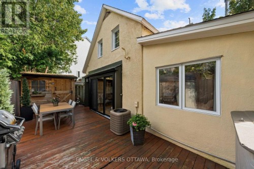 4 Avon Lane, Ottawa, ON 