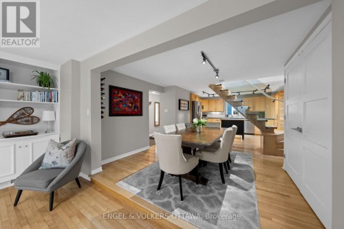 4 Avon Lane, Ottawa, ON 