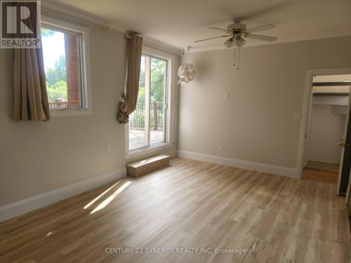 18 Wilton Crescent, Ottawa, ON 
