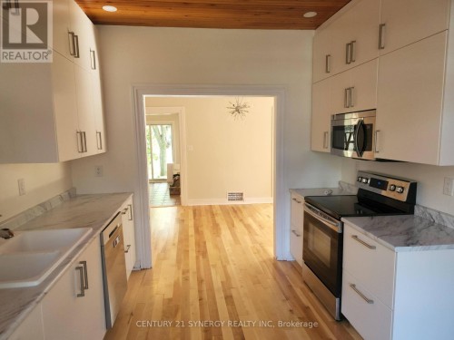 18 Wilton Crescent, Ottawa, ON 