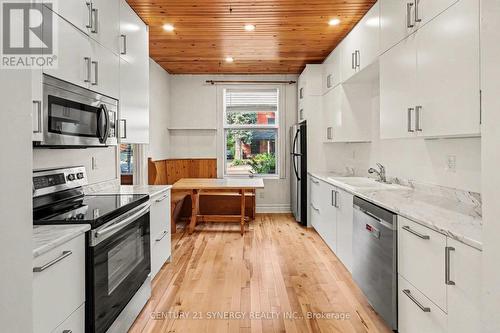 18 Wilton Crescent, Ottawa, ON 