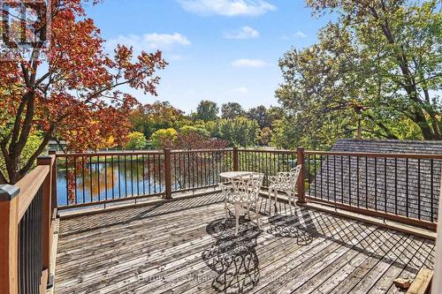 18 Wilton Crescent, Ottawa, ON 