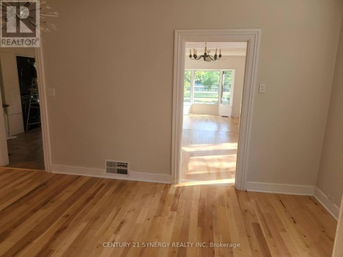 18 Wilton Crescent, Ottawa, ON 