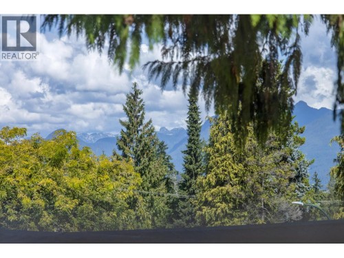 2996 Surf Crescent, Coquitlam, BC 