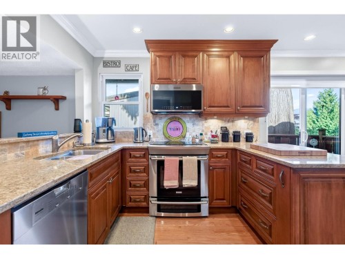 2996 Surf Crescent, Coquitlam, BC 