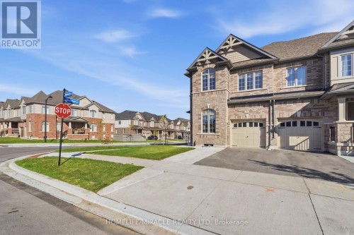 171 Broadacre Drive, Kitchener, ON 