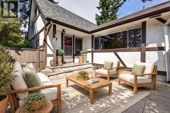 2214 McCoy Rd  Saanich, BC V8N 1E5