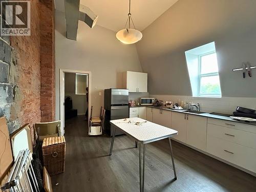 251 KING Street E Unit# F , Hamilton, Ontario L8N 1B9 4