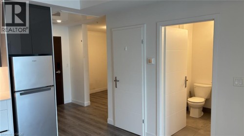 60 FREDERICK Street Unit# 1013 , Kitchener, Ontario N2H 0C7 4