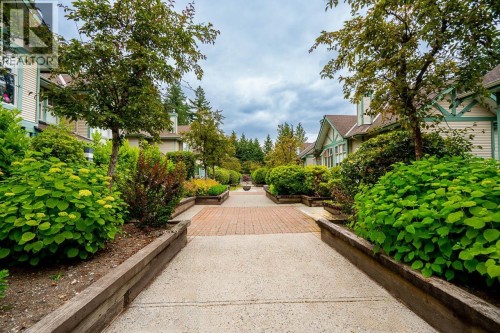 56 65 FOXWOOD DRIVE  Port Moody, BC V3H 4Z5