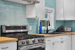 450 Aurora St  Parksville, BC V9P 1L3