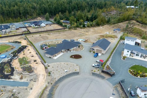 1100 Alpine View Pl, Coombs, BC 