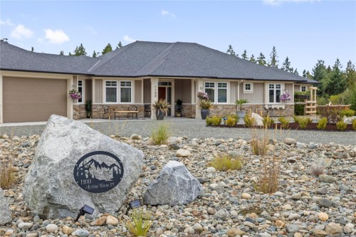 1100 Alpine View Pl, Coombs, BC 