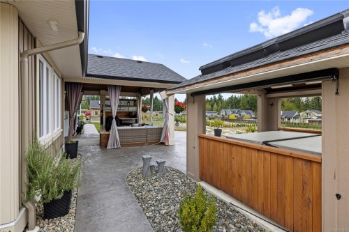 1100 Alpine View Pl, Coombs, BC 