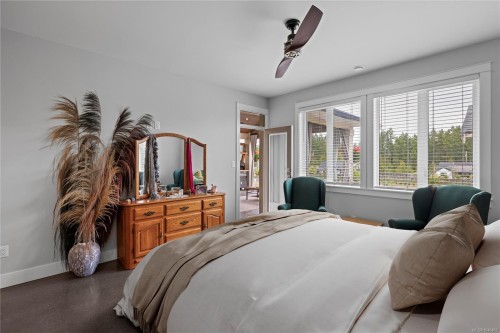 1100 Alpine View Pl, Coombs, BC 