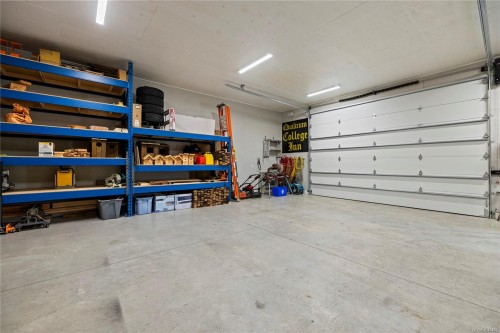 1100 Alpine View Pl, Coombs, BC 
