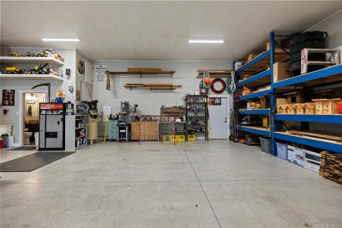 1100 Alpine View Pl, Coombs, BC 