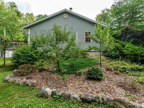 75 Lawrence Road, Windermere, NS 