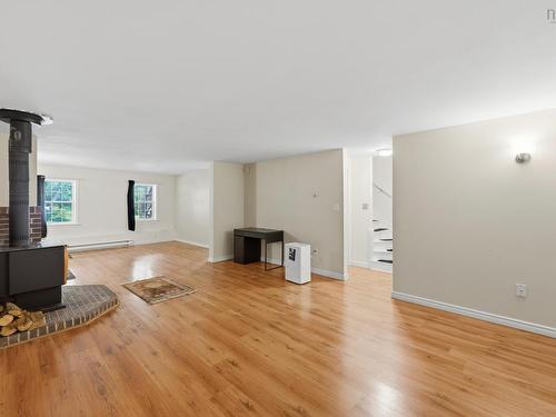 75 Lawrence Road, Windermere, NS 
