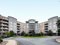 308 36 South Gate Bedford, NS B4A 4M4