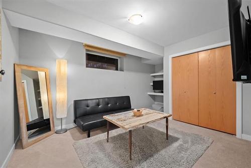 23 Lardon Crt, Winnipeg, MB 