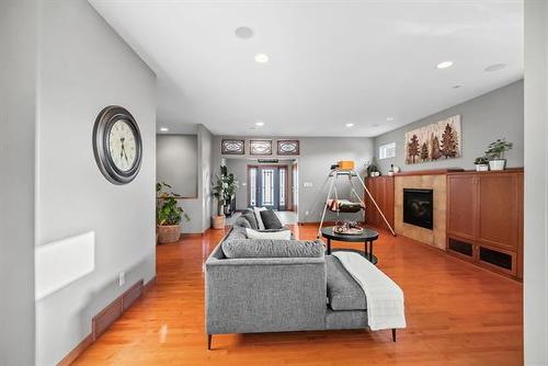23 Lardon Crt, Winnipeg, MB 