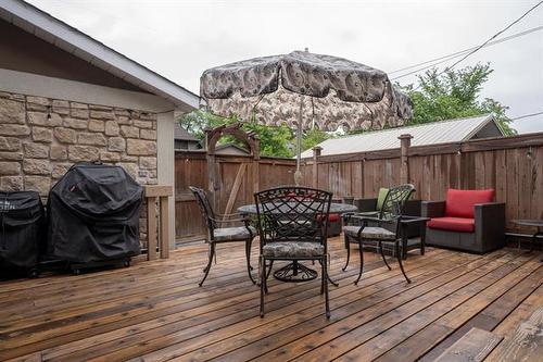 130 Brock St, Winnipeg, MB 