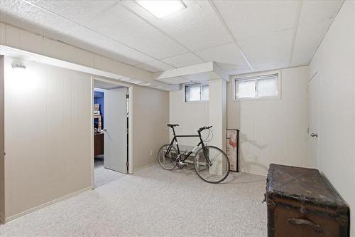 547 Renfrew St, Winnipeg, MB 
