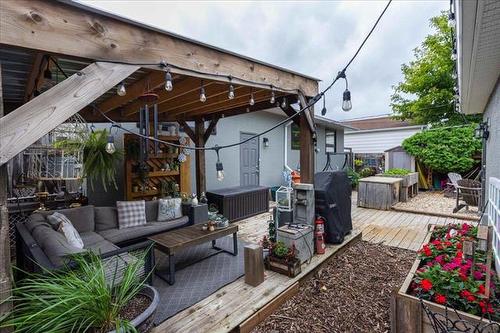 547 Renfrew St, Winnipeg, MB 