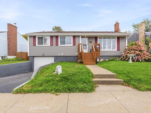 62 Chappell Street  Dartmouth, NS B3A 3P5