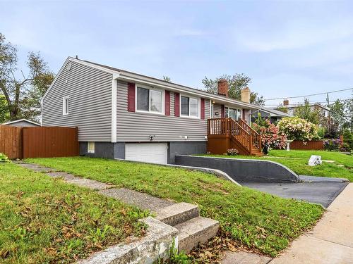 62 Chappell Street, Dartmouth, NS 