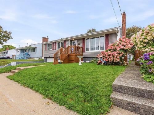 62 Chappell Street, Dartmouth, NS 