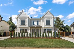 #102-1870 Doney Rd Central Saanich, BC V8M 1K6
