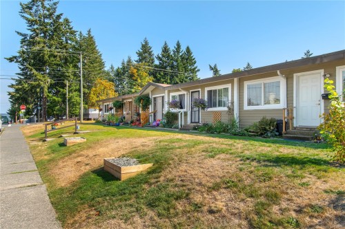 394 Cedar St  Campbell River, BC V9W 2V2