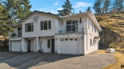 3231 Lauren Mary Pl Nanaimo, BC V9T 5R5