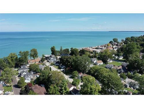 1988 Beachwood Avenue, Sarnia, ON 