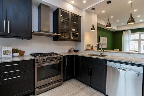 709 Fleet Ave, Winnipeg, MB 