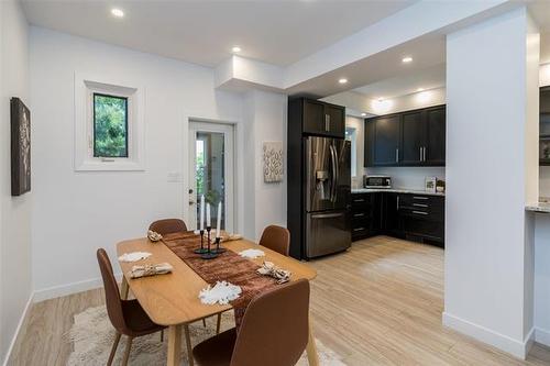 709 Fleet Ave, Winnipeg, MB 