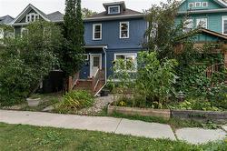 709 Fleet AVE  Winnipeg, MB R3M 1J9