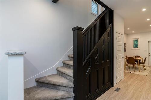 709 Fleet Ave, Winnipeg, MB 