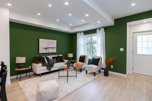 709 Fleet Ave, Winnipeg, MB 