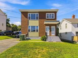 7 School Avenue  Fairview, NS B3N 2E1