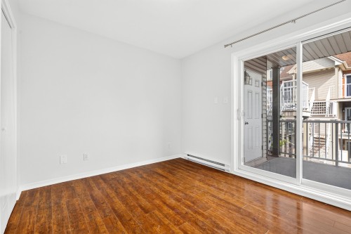 Bedroom - 9456 Rue Riverin, Brossard, QC 